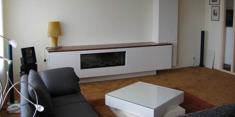 elektrisch woonkamer modern inbouw front rechthoek licht & sprankelend bruin wit 