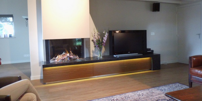 woonkamer modern inbouw schouw zwart licht & sprankelend driezijdig gas rechthoekig 