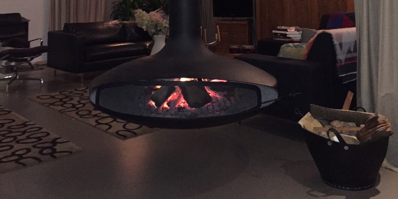 hip & happening woonkamer modern front zwart gas hangend afgerond 