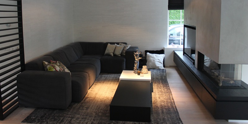 hip & happening woonkamer modern inbouw zwart rechthoek driezijdig gas 