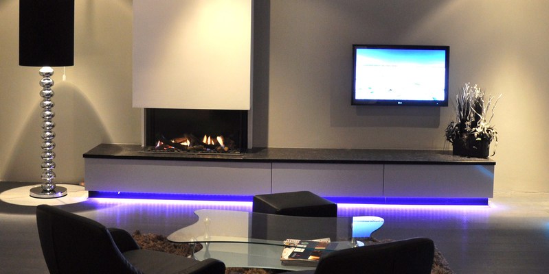 hip & happening woonkamer modern inbouw zwart rechthoek driezijdig gas 