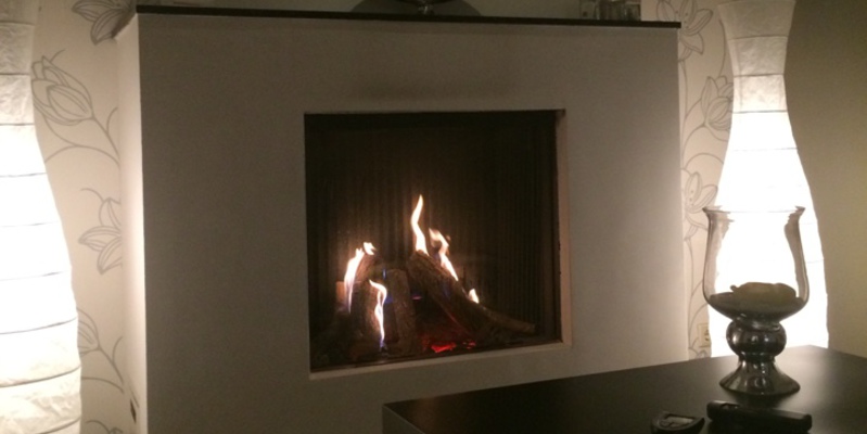 hip & happening woonkamer modern vierkant inbouw front gas zwart wit 