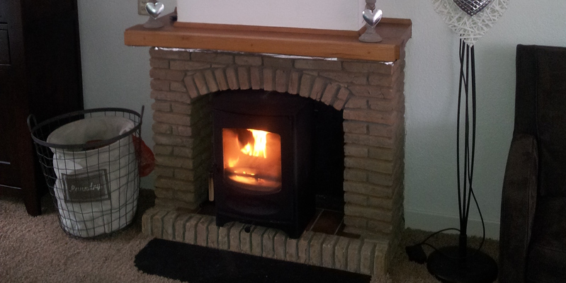 woonkamer stevig & rustiek front schouw klassiek hout rechthoekig beige inzet 