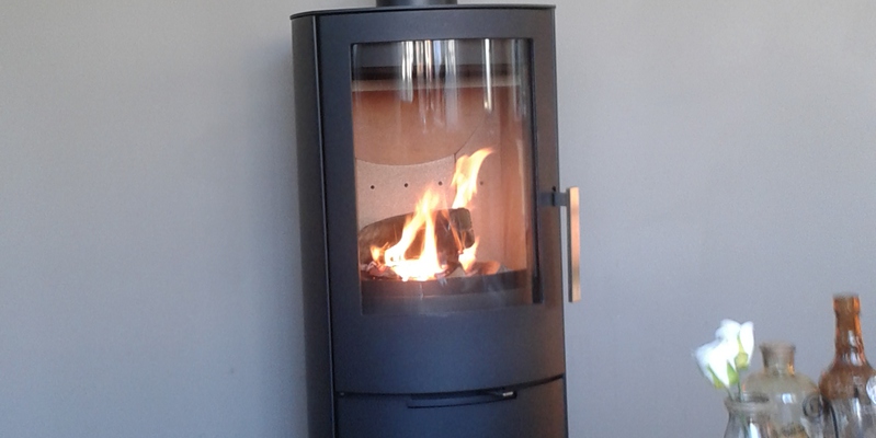 hip & happening woonkamer modern front zwart gas verticaal vrijstaand 