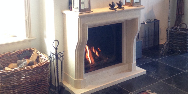 woonkamer vierkant stevig & rustiek inbouw front schouw gas klassiek creme 