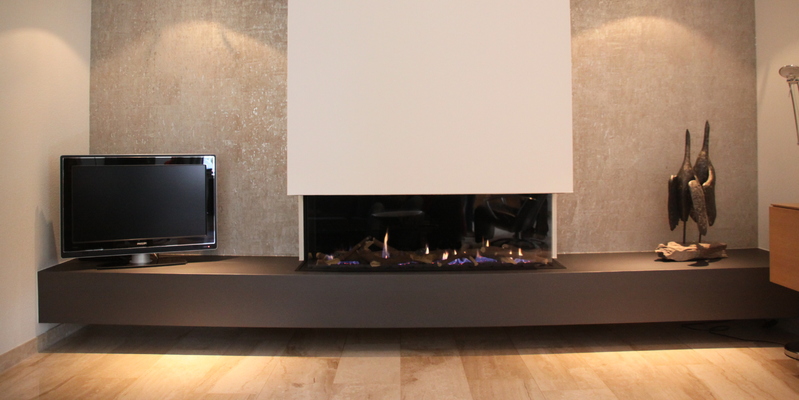 woonkamer modern inbouw licht & sprankelend driezijdig gas rechthoekig wit grijs plateau  