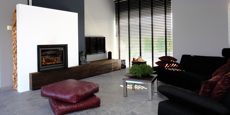 hip & happening woonkamer modern vierkant front hout inzet zwart wit 