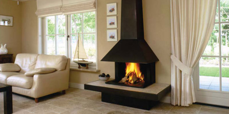 hip & happening woonkamer modern driezijdig hout rechthoekig zwart wit open vuur 