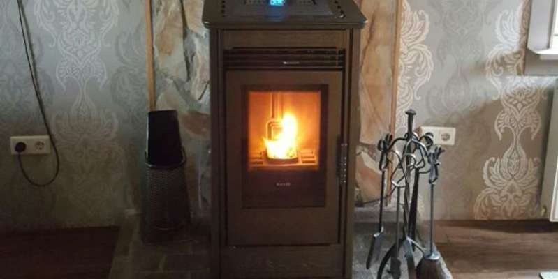 woonkamer front zwart rechthoek klassiek sfeervol & klassiek vrijstaand pellet natuursteen plateau 