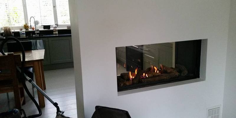 hip & happening woonkamer modern doorkijk inbouw rechthoek gas zwart wit 