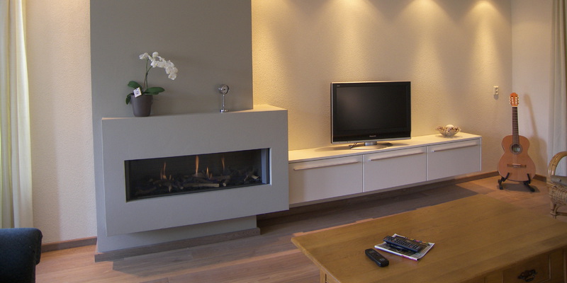 woonkamer modern grijs inbouw front schouw rechthoek licht & sprankelend gas 