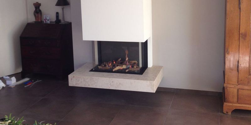 hip & happening woonkamer modern inbouw driezijdig gas wit hoekig plateau  