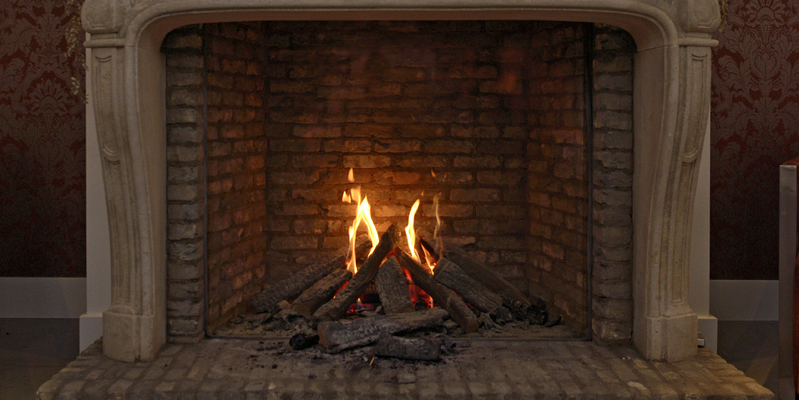 woonkamer stevig & rustiek inbouw front schouw rechthoek gas klassiek steenmotief 