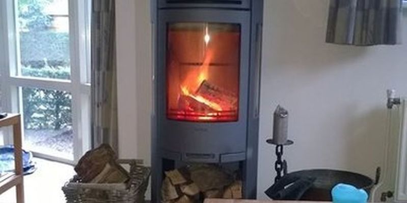 hip & happening woonkamer modern front verticaal vrijstaand hout donkergrijs 