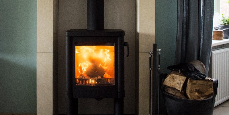 woonkamer modern stevig & rustiek front schouw zwart rechthoek vrijstaand hout 