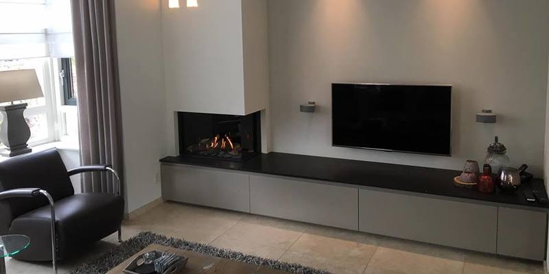 hip & happening woonkamer modern inbouw zwart gas rechthoekig hoek plateau  