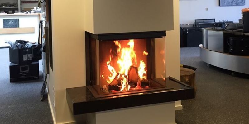 hip & happening woonkamer modern inbouw driezijdig hout rechthoekig zwart wit 