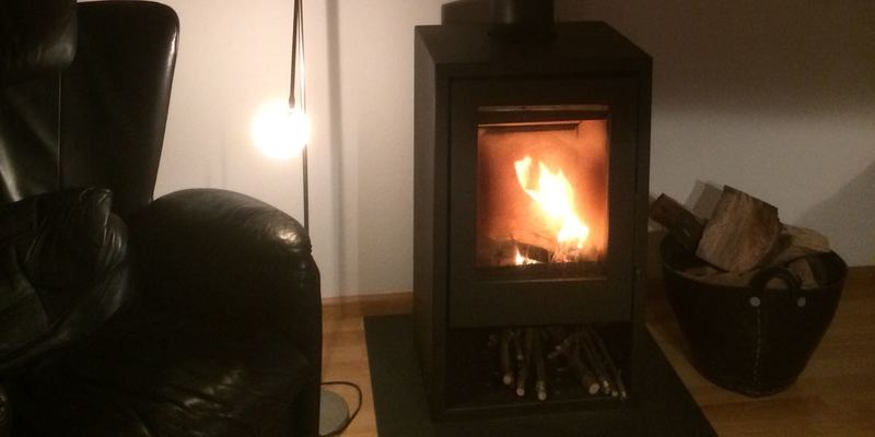 woonkamer modern vierkant stevig & rustiek front zwart vrijstaand hout 