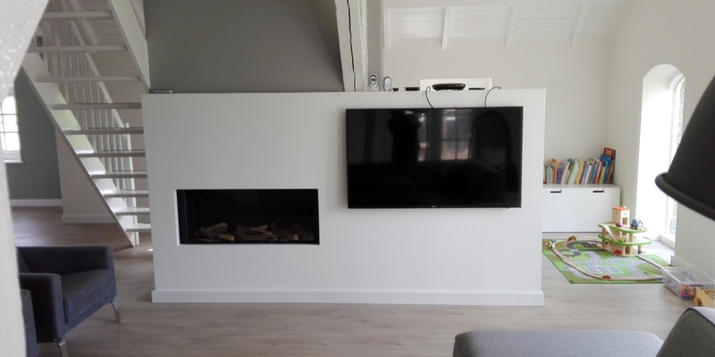 Mooie afscheiding van woonkamer en speelhoek | kachels.nl Mooie afscheiding van woonkamer en speelhoek | kachels.nl