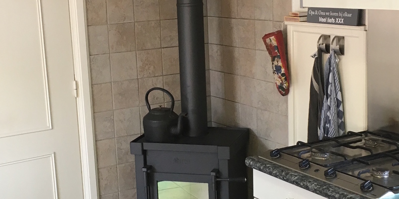 stevig & rustiek front zwart klassiek keuken vrijstaand hout rechthoekig 