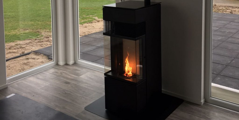 woonkamer modern zwart driezijdig verticaal sfeervol & klassiek vrijstaand pellet 