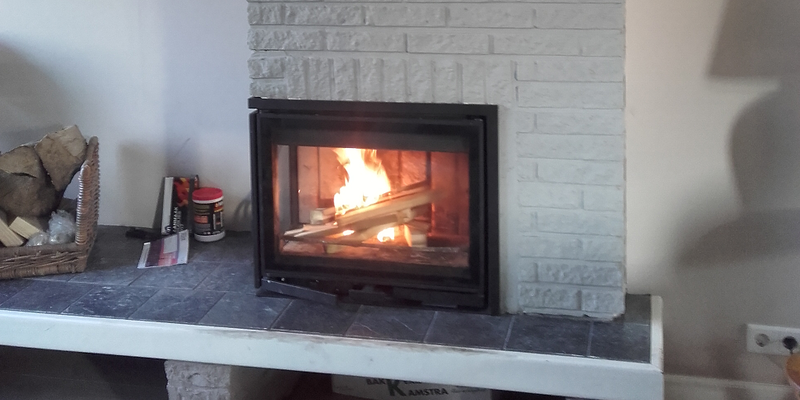 hip & happening woonkamer modern inbouw zwart rechthoek tweezijdig hout plateau  