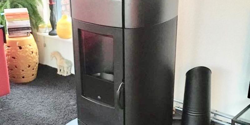 woonkamer modern grijs front vrijstaand pellet rechthoekig 