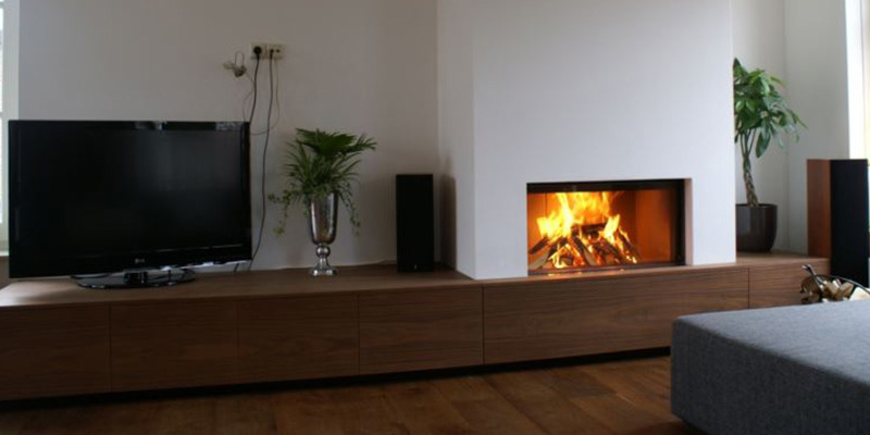 hip & happening woonkamer modern inbouw front zwart rechthoek hout plateau  