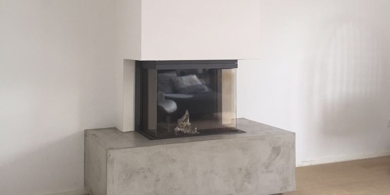 woonkamer inbouw licht & sprankelend driezijdig hout plateau  