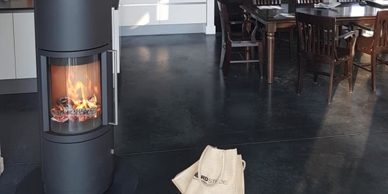 hip & happening woonkamer modern grijs front vrijstaand rond hout 