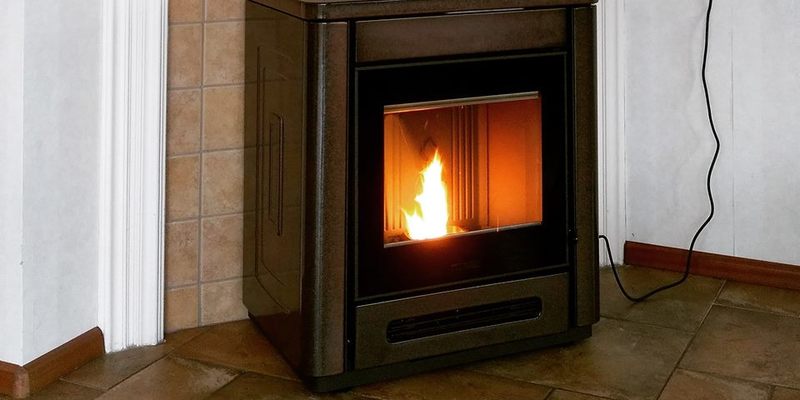 hip & happening woonkamer modern vierkant front vrijstaand pellet rood 