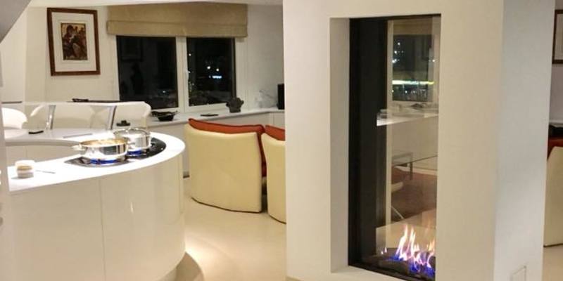 hip & happening modern doorkijk inbouw gas keuken wit verticaal 