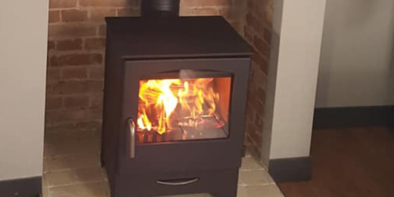 woonkamer vierkant front zwart klassiek sfeervol & klassiek vrijstaand hout 