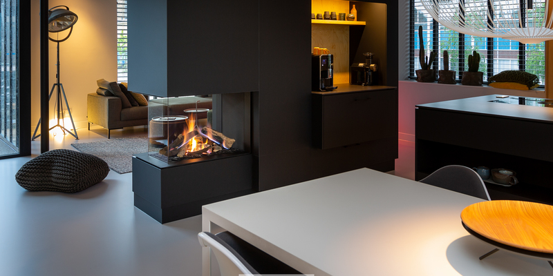 hip & happening woonkamer modern inbouw zwart rechthoek driezijdig gas 