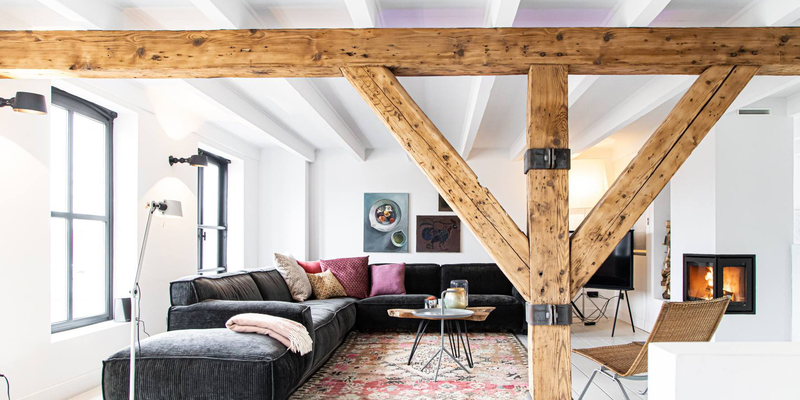 woonkamer modern inbouw zwart licht & sprankelend verticaal tweezijdig hout 