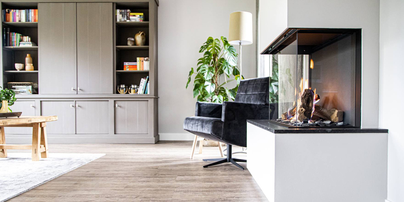 woonkamer modern inbouw front rechthoek gas zwart wit tijdloos 